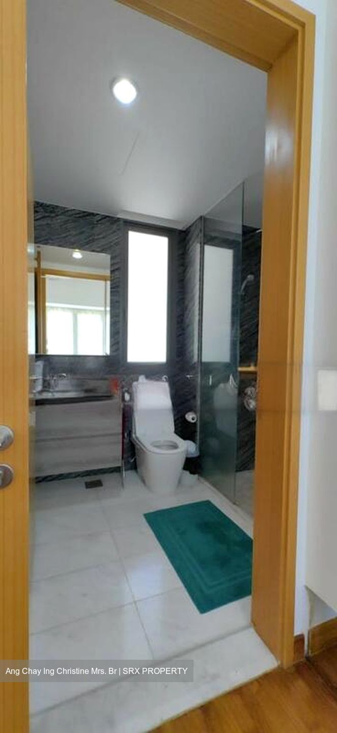 Waterfront Isle (D16), Condominium #518713031